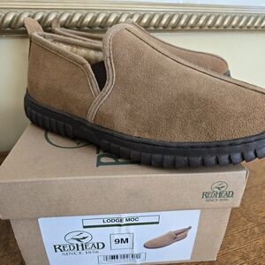 RED HEAD Lodge Moc. Men's Tan Indoor Outdoor Genuine Suede Slippers - Size 9M -